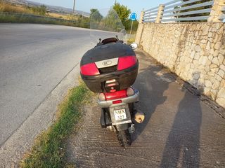Kymco Dink 200 2004-thumb-3