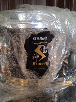 Yamaha Rydeen full set 