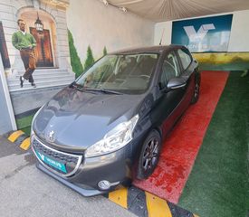 Peugeot 208 '12 GT