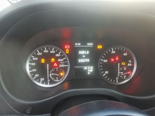 Mercedes-Benz Vito 2018 VITO 116 2.1 4X4 LANG BLUETEC-thumb-11