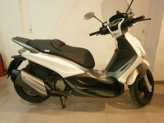 Piaggio Beverly 350 SportTouring '13 BEVERLY 350 ABS/ASR