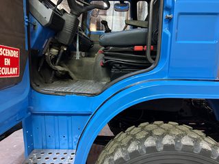 Σασί Renault 1993 RVI 4X4-thumb-3