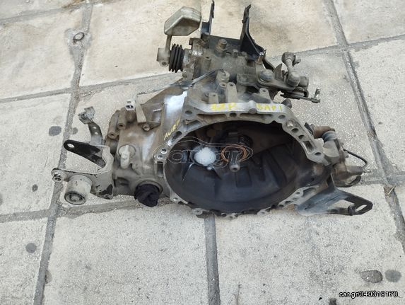 ΣΑΖΜΑΝ 5-ΤΑΧΥΤΗΤΩΝ TOYOTA AURIS ΚΙΝΗΤΗΡΑΣ-1ΖR 2006-2009