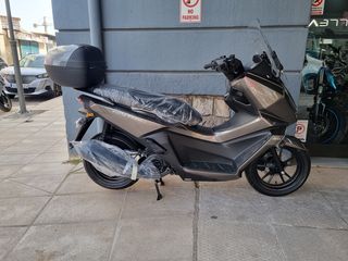 Kymco 2026 SKYTOWN 125-thumb-3