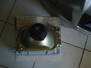 MAZDA 323 1980-84  ΦΑΝΑΡΙ ΕΜΠΡΟΣ ΔΕΞΙ-thumb-1