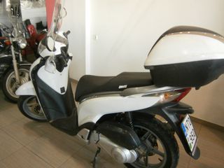 Honda SH 125i 2011 sh-125i-thumb-3