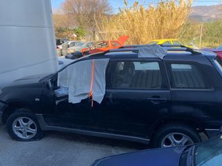 Mitsubishi Outlander 2002 Πωλούνται κομμάτια-thumb-2