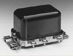 BOSCH ΡΥΘΜΙΣΤΗΣ ΔΥΝΑΜΟ MERCEDES BOSCH 0190309004