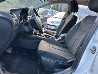 Citroen C4 2016-thumb-13