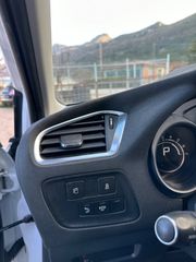 Citroen C4 2016-thumb-20
