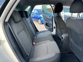 Citroen C4 2016-thumb-23