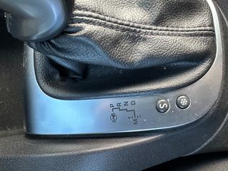 Citroen C4 2016-thumb-25