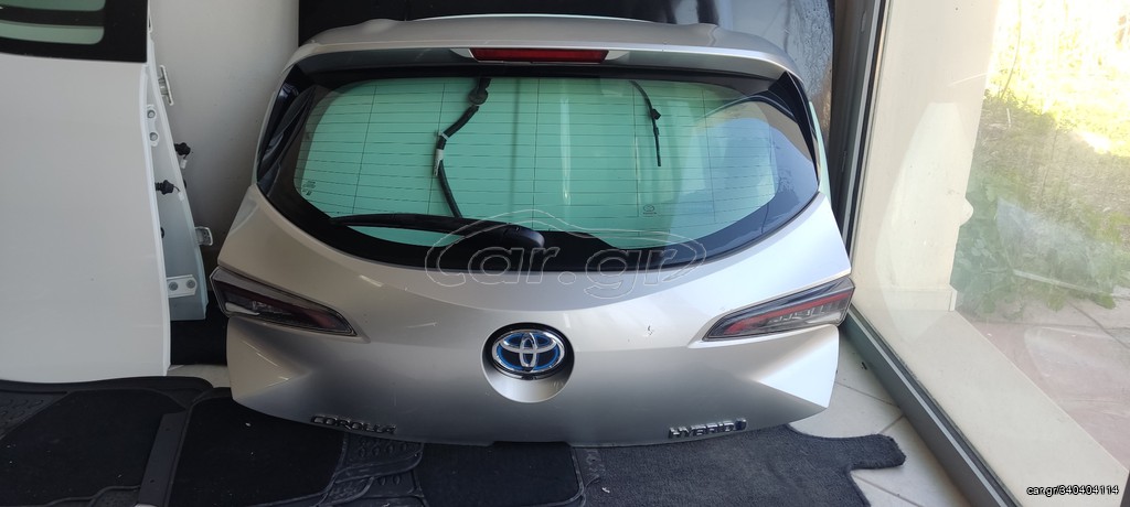 TOYOTA COROLA
