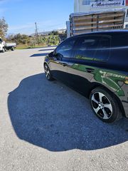 Volkswagen Golf 2011-thumb-5