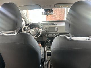 Toyota Yaris 2019 1.5 Hybrid Comfort-thumb-6