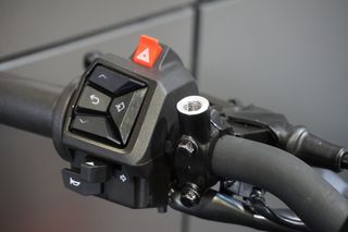KTM 390 Duke 2024 Δώρο το Quickshifter !-thumb-14