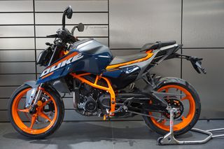KTM 390 Duke 2024 Δώρο το Quickshifter !-thumb-1