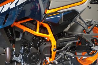 KTM 390 Duke 2024 Δώρο το Quickshifter !-thumb-24