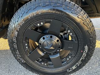 Jeep Gladiator 2024 OVERLAND-thumb-11