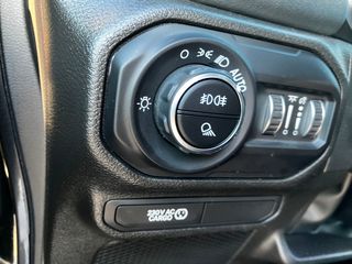 Jeep Gladiator 2024 OVERLAND-thumb-24
