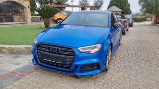 Audi A3 2020 S-line Limousine S-tronic guattro..270ps-thumb-1