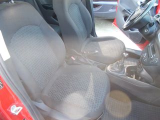 Opel Corsa 2018-thumb-12