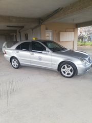 Mercedes-Benz C 200 '04