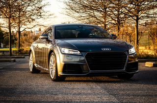 Audi TT 2017 Coupé 1.8 S-Line S-Tronic-thumb-4