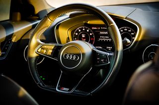 Audi TT 2017 Coupé 1.8 S-Line S-Tronic-thumb-6