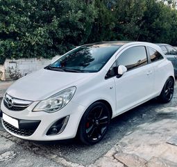 Blue Opel Corsa F Elegance used, fuel Petrol and Automatic gearbox, 10 Km -  21.500 €