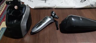 Ξυριστικη μηχανή  philips-thumb-1