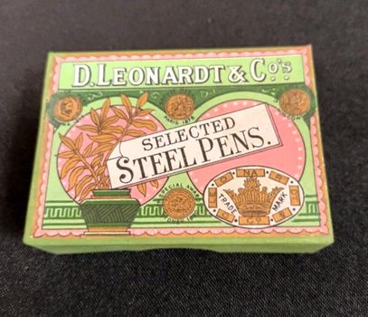 Παλαιό πακέτο με πένες για κονδύλι, σφραγισμένο D. Leonardt & Co' s, selected steel pens
