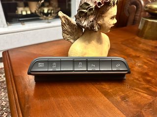 Διακόπτες  ταμπλό Audi Q3-thumb-1