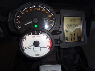 Bmw F 800 R 2011-thumb-7