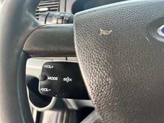 Καρότσα Ford 2012 Transit TDCi FT 300 M-thumb-26