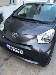 Toyota iQ '10