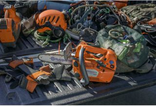 Husqvarna T525 Κλαδευτικό Αλυσοπρίονο Βενζίνης 2.7kg με Λάμα 25.4cm-thumb-1