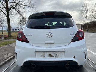 Opel Corsa opc-thumb-2