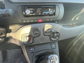 Fiat Panda 2015-thumb-17