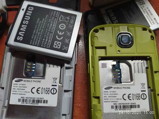 Δύο Samsung Galaxy mini GT-S5570 Δεν δουλεύει η sim