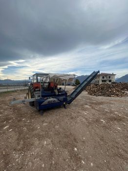 Μηχάνημα μηχανήματα επεξεργασίας-κοπής ξύλων '16 Tajfün RCA 400 