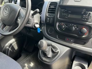 Κλούβα Opel 2017 Vivaro-thumb-22