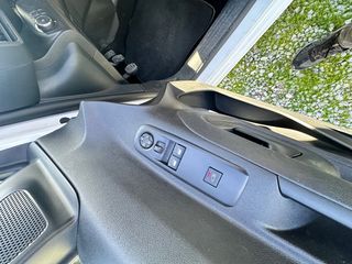 Κλούβα Opel 2019 COMPO-thumb-19