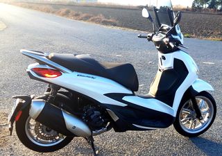 Piaggio Beverly 300 '21 HPE (ABS-ASR)