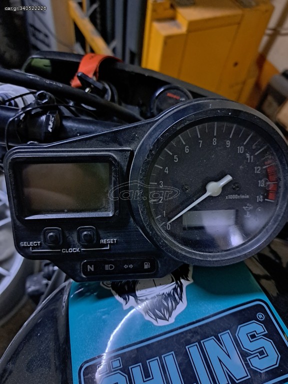 Κοντερ yamaha r1 2000