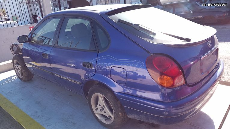 Φτερά Πίσω Toyota Corolla '98 Προσφορά