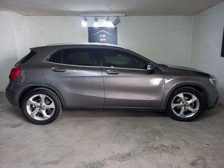 Mercedes-Benz GLA 180 2017 d Urban 7G-DCT facelift ΕΛΛΗΝΙΚΟ.-thumb-3