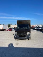 Mercedes-Benz '17 Sprinter