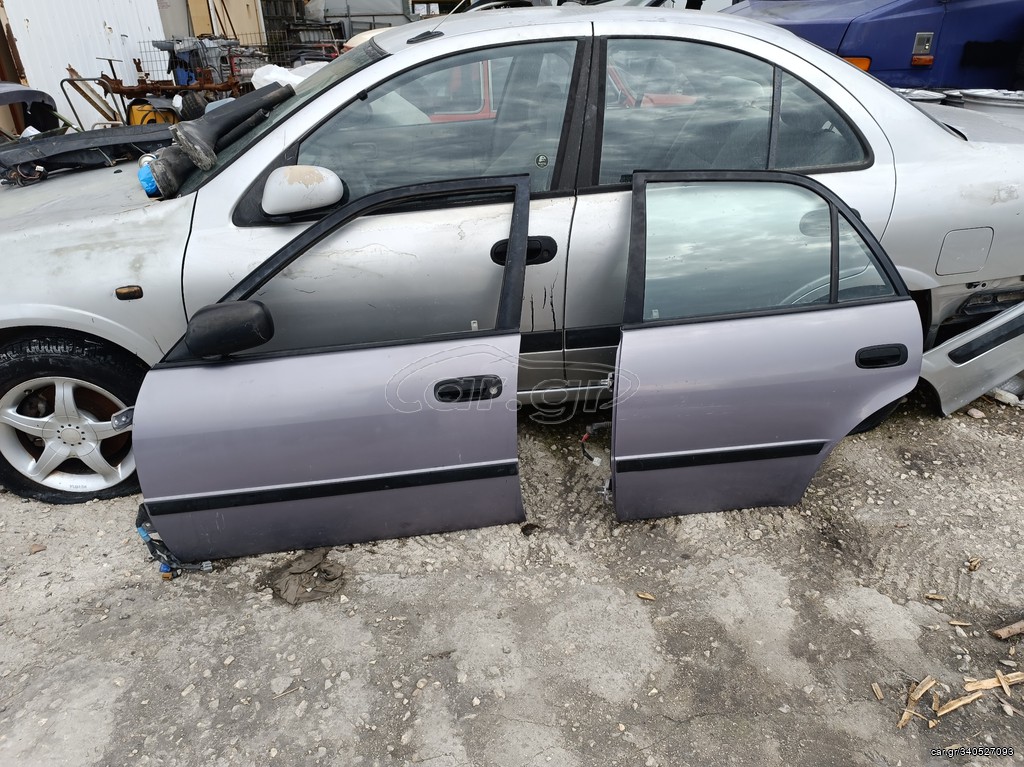 Πόρτα μπροστά αριστερά TOYOTA COROLLA '00