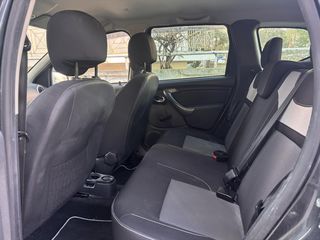 Dacia Duster 2016 4x2-thumb-8